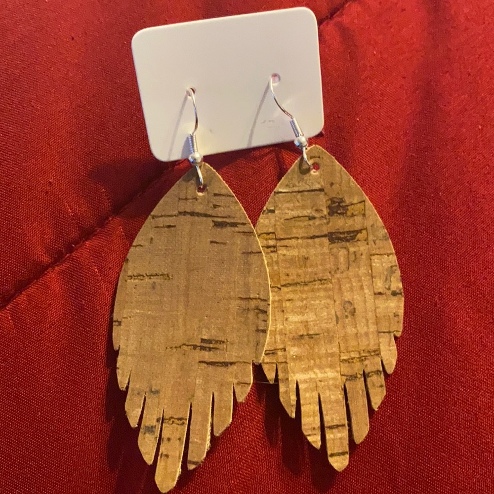 Cork leaf fringe